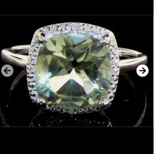 💎Cushion cut 4.11 ct green amethyst & diamond ring💎